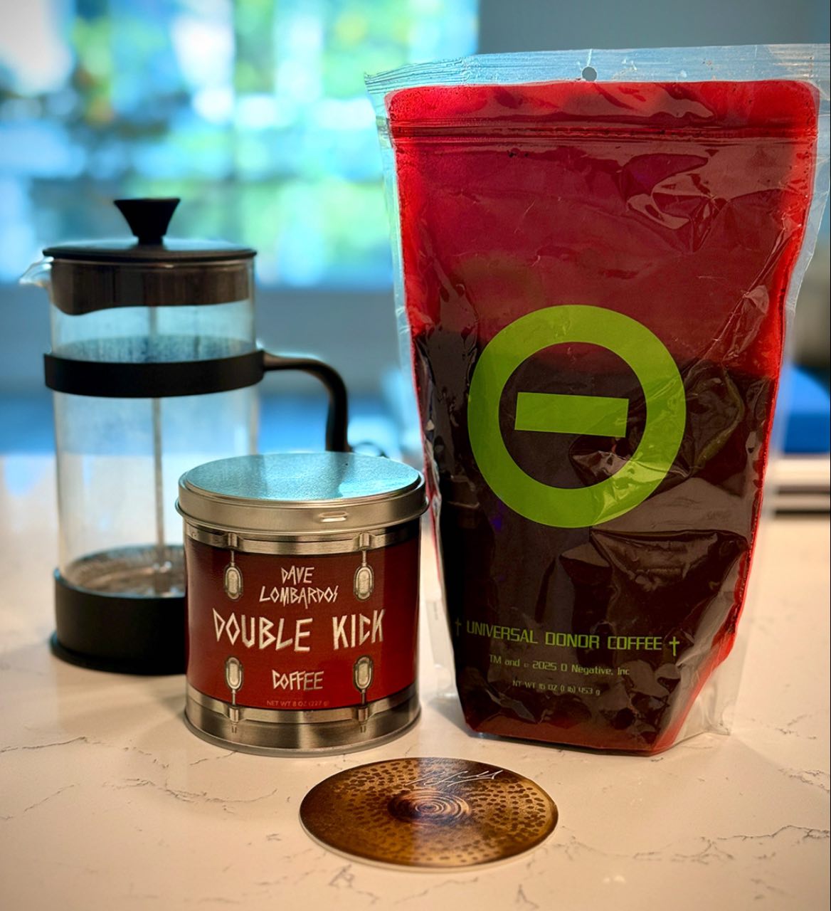 Whole Bean vs Ground Coffee: Which One Should You Buy Online?